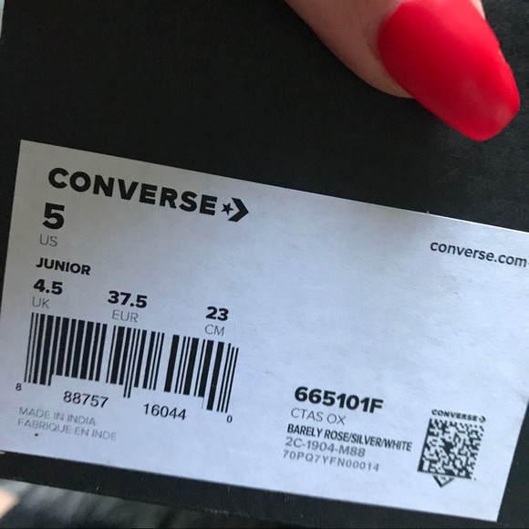 NEW 🤩 CONVERSE ALLSTAR LOWTOP SZ 5 KIDS - Picture 7 of 7